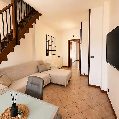 Spazioso 6 Posti Letto Comodo A Tutti I Servizi Appartement Turijn
