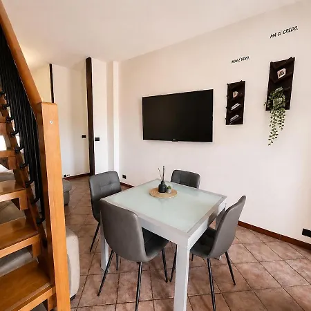 Appartement Spazioso 6 Posti Letto Comodo A Tutti I Servizi